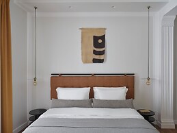 Astikon House