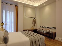 Astikon House