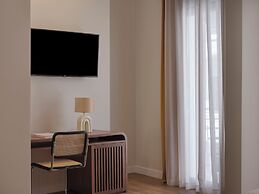 Astikon House