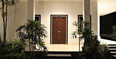 Bali Nibbana Resort