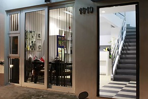 Leesons Residences