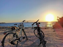 Coralli Beach Apartments