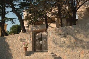 Abalone Hotel