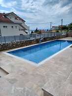 Abalone Hotel