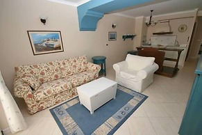 Abalone Hotel