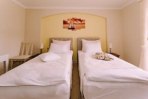Abalone Hotel