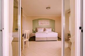 Abalone Hotel