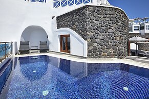 Petit Palace