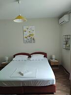 Anna Guesthouse
