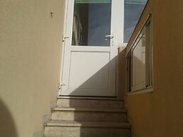 Anna Guesthouse