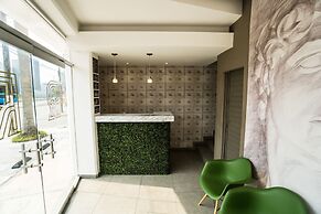 Hotel Suites Regina