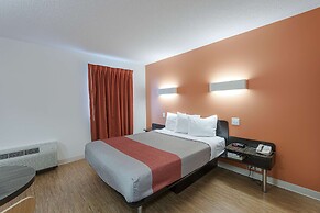 Motel 6 Brandon, MB
