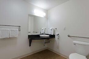 Motel 6 Brandon, MB