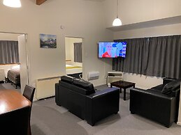 Townsman Motor Lodge