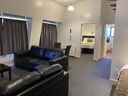 Townsman Motor Lodge