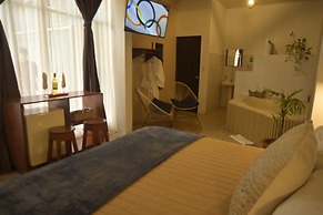 Hotel Las Colinas