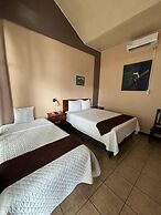 Hotel Las Colinas