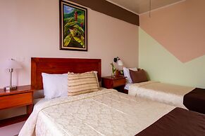 Hotel Las Colinas