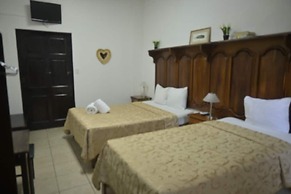 Hotel Las Colinas