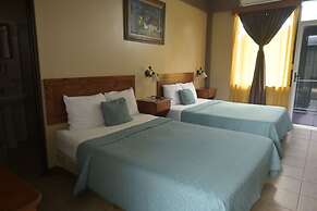 Hotel Las Colinas