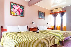 Hotel Las Colinas