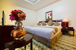 The Manor Hotel