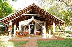 Voyager Ziwani Tented Camp