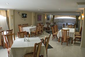 Hotel Feni