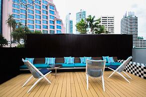 PARK PLAZA BANGKOK SOI 18