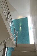 Nû Hotel