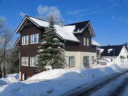 Oberhof 810 M