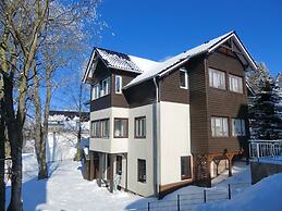 Oberhof 810 M