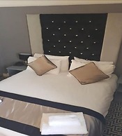 Castle Hotel