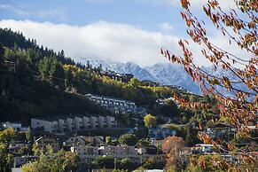 Pinewood Queenstown