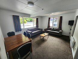 Pinewood Queenstown
