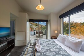 Pinewood Queenstown