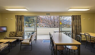 Pinewood Queenstown
