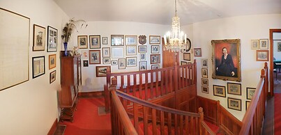 Foxwood House