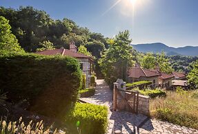 Abeliona Retreat