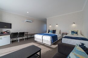 Parklands Motel