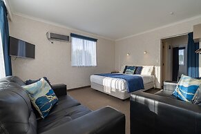 Parklands Motel