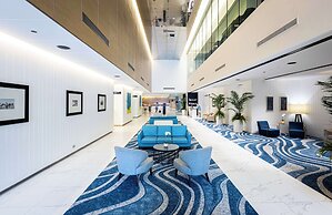 Hilton Surfers Paradise Hotel & Residences