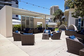 Hilton Surfers Paradise Hotel & Residences