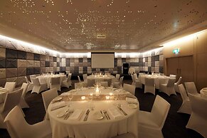 Hilton Surfers Paradise Hotel & Residences