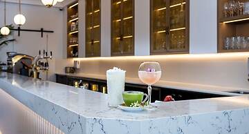 Hilton Surfers Paradise Hotel & Residences