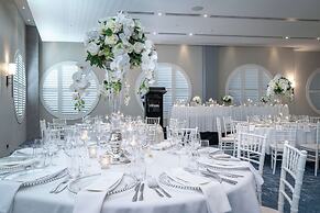 Hilton Surfers Paradise Hotel & Residences