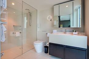 Hilton Surfers Paradise Hotel & Residences