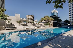 Hilton Surfers Paradise Hotel & Residences