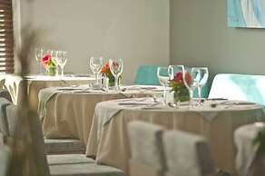 NH Collection Barranquilla Smartsuites Royal