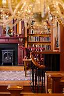 River Island Hotel